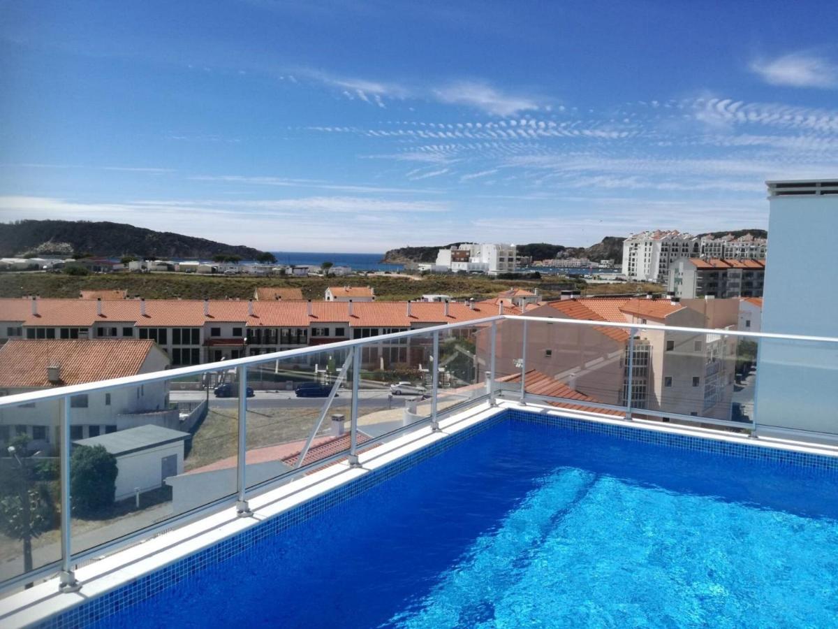 Beautiful Apartment In S O Martinho Do Porto With Balcony São Martinho do Porto Dış mekan fotoğraf