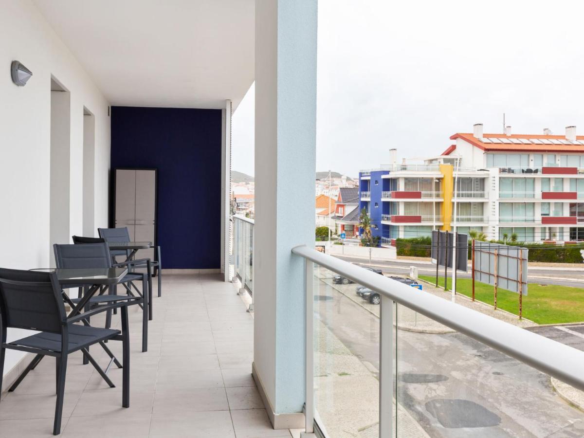 Beautiful Apartment In S O Martinho Do Porto With Balcony São Martinho do Porto Dış mekan fotoğraf